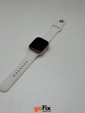 Apple Watch 11 42mm Rose Gold бу, 42 mm, 340$