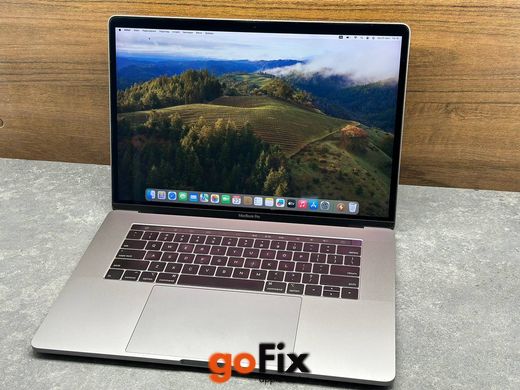 Macbook Pro 15" 2018 256gb Space Gray бу, 512 ГБ, 15,4", i7, 660$