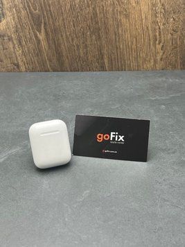 Кейс AirPods 1/2 бу