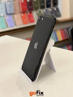 iPhone SE 2020 64gb Black бу, Майдан, 64 ГБ, 4,7 ", A13, Розстрочка до 12 мiсяцiв