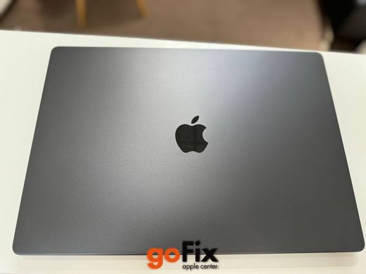 Macbook Pro 16" M3 Pro 2023 512Gb Black б/у, 512 ГБ, 16,2 ", M3 Pro, 1900$