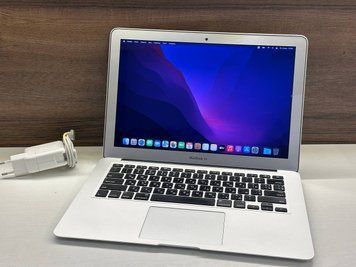 Macbook Air 13" 2017 128gb Silver бу, 128 ГБ, 13,3", i5, 300$