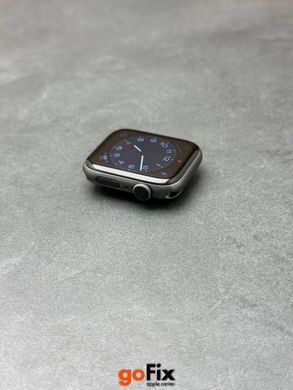 Apple Watch 5 44 mm Space Gray бу, Майдан, 44 mm, Розстрочка вiд Monobank і ПриватБанк від 2 до 12 мiсяцiв