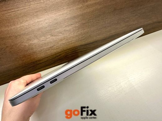 Macbook Pro 13" 2017 512gb SSD/16Gb Ram Silver бу, 512 ГБ, 13,3", i5, 550$
