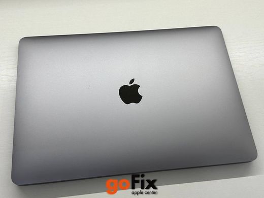 Macbook Air 13" M1 2020 256gb Space Gray бу, 256 ГБ, 13,3", i3, 600$