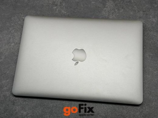 Macbook Air 13" 2017 128gb Silver бу, Осокорки, 128 ГБ, 13,3", i5, 300$, Розстрочка вiд Monobank і ПриватБанк від 2 до 12 мiсяцiв