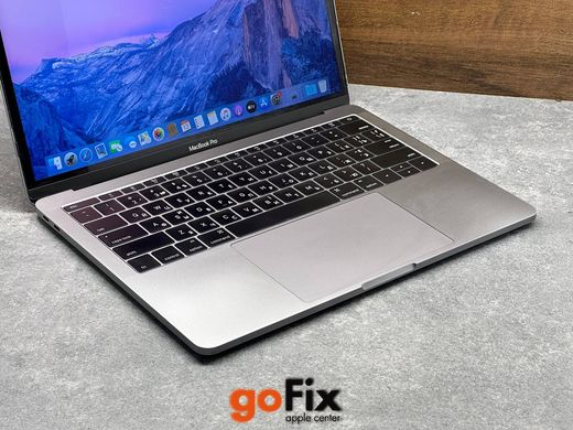 Macbook Pro 13" 2017 128gb Silver бу, 128 ГБ, 13,3", i5, 370$