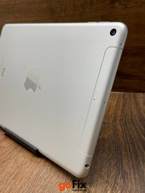 iPad mini 5 64gb LTE + Wi-Fi Silver бу, 64 ГБ, 7,9 ", A12 Bionic, 340$