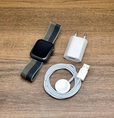 Apple Watch 6 44mm Space Gray бу, 44 mm, 200$