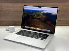 Macbook Air 15" M2 2023 256gb Silver бу, Майдан, 256 ГБ, 15 ", M2, 1100$, Розстрочка вiд Monobank і ПриватБанк від 2 до 12 мiсяцiв