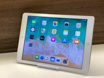 iPad Air 1 32gb 3G Silver б/у, 32 ГБ, 9,7 ", A7
