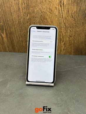 iPhone Xr 128gb White бу, 128 ГБ, 6,1 ", A12 Bionic, 240$