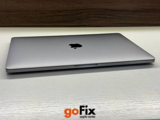Macbook Pro 13" 2020 512Gb SSD/8Gb RAM Space Gray бу, Майдан, 512 ГБ, 13,3", i5, 400$, Розстрочка до 12 мiсяцiв