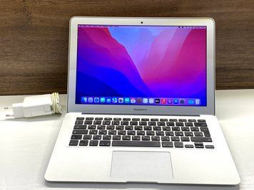 Macbook Air 13" 2017 256gb Silver бу, 256 ГБ, 13,3", i5, 400$