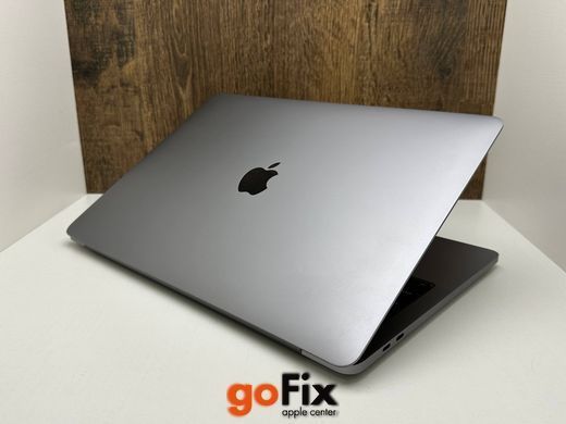 Macbook Pro 13" 2020 512Gb SSD/8Gb RAM Space Gray бу, 512 ГБ, 13,3", i5, 420$