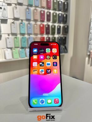 iPhone 15 128Gb Black б/у  (физическая сим-карта), 128 ГБ, 6,1 ", A16 Bionic, 620$