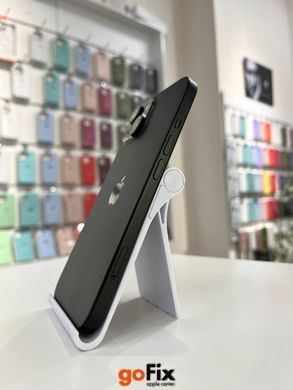 iPhone 15 128Gb Black б/у  (физическая сим-карта), 128 ГБ, 6,1 ", A16 Bionic, 620$