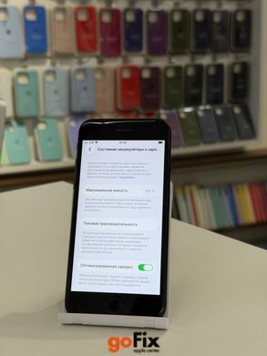 iPhone SE 2020 128gb Black бу, 128 ГБ, 4,7 ", A13