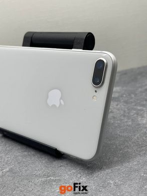 iPhone 8 Plus 64gb Silver бу, 64 ГБ, 5,5 ", A11 Bionic