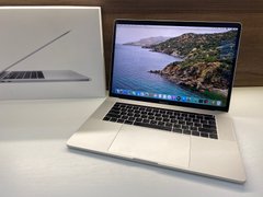 Macbook Pro 15" 2019 256gb Silver бу, 256 ГБ, 15,4", i7