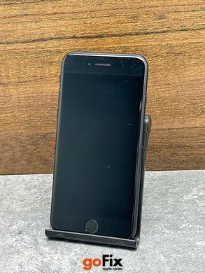 iPhone SE 2020 64gb Black бу, 64 ГБ, 4,7 ", A13