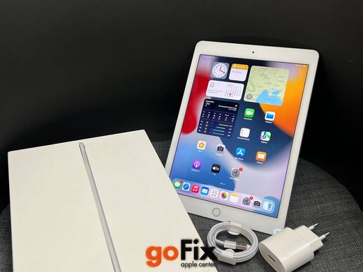 iPad Pro 9.7' 32gb Wi-Fi Silver б/у, Майдан, 32 ГБ, 9,7 ", A9x, Розстрочка вiд Monobank і ПриватБанк від 2 до 12 мiсяцiв