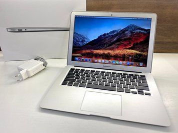 Macbook Air 13" 2015 256gb Silver бу, 256 ГБ, 13,3", i5, 230$
