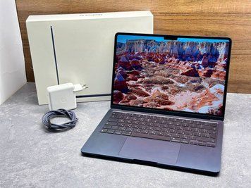 Macbook Air 13.6" M2 2022 512gb Midnight бу, 512 ГБ, 13,6", M2, 1050$
