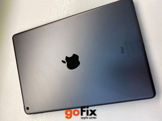 iPad 8 10.2' 2020 128gb Wi-Fi Space Gray б/у, 128 ГБ, 10,2", A12 Bionic