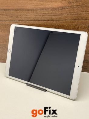iPad Pro 10.5' 256gb LTE+WiFi Silver бу, 256 ГБ, 10,5", A10x Fusion, 400$
