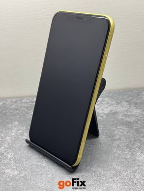 iPhone 11 64gb Yellow бу, 64 ГБ, 6,1 ", A13 Bionic, 370$