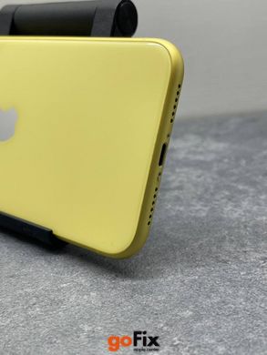 iPhone 11 64gb Yellow бу, 64 ГБ, 6,1 ", A13 Bionic, 370$