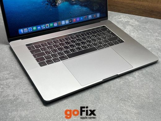 Macbook Pro 15" 2017 256gb Space Gray бу, 256 ГБ, 15,4", i7, 480$